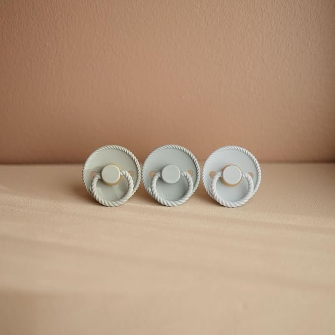 FRIGG Natural Rubber Baby Pacifier 4-Pack Skyline Serenity | Made in Denmark | BPA-Free (0-6 Months)