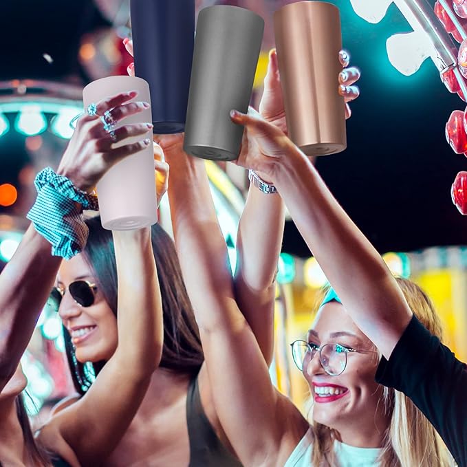 VEGOND 20oz Tumbler Bulk with Lid and Straw 6 Pack, Stainless Steel Vacuum Insulated Tumbler, Double Wall Coffee Cup Travel Mug, Navy Blue