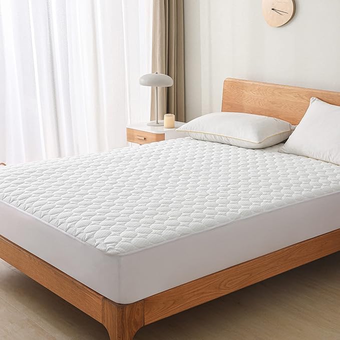 King Size Waterproof Mattress Protector Fitted Quilted Mattress Pad Cover with Deep Pocket Up to 18''