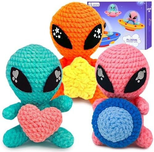 ekaus Crochet Kit for Beginners, Crochet Kit with Step-by-Step Video Tutorials, Crochet DIY Knitting Supplies for Adults Kids, Crochet Aliens(45%+ Yarn)