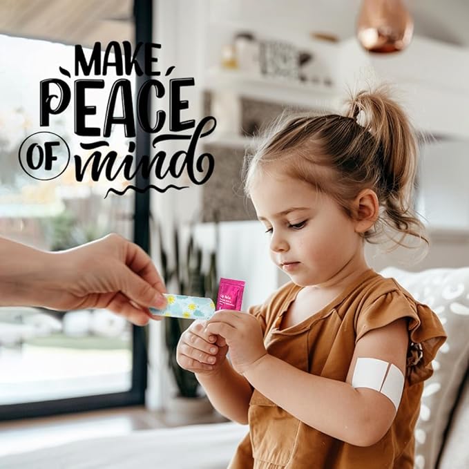 EVERLIT Mini Rescue Pack | 105 Medical Essentials Organized in Portable Storage Bag | Pocket Size Kids First Aid Kit with D Ring | Small Family-Friendly Travel Medical Kit (Space)