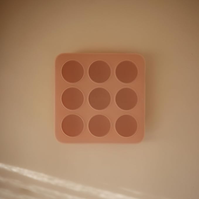 mushie Silicone Baby Food Freezer Tray with Lid | 9 Cups x 1.5oz | BPA Free Storage Container (Blush)
