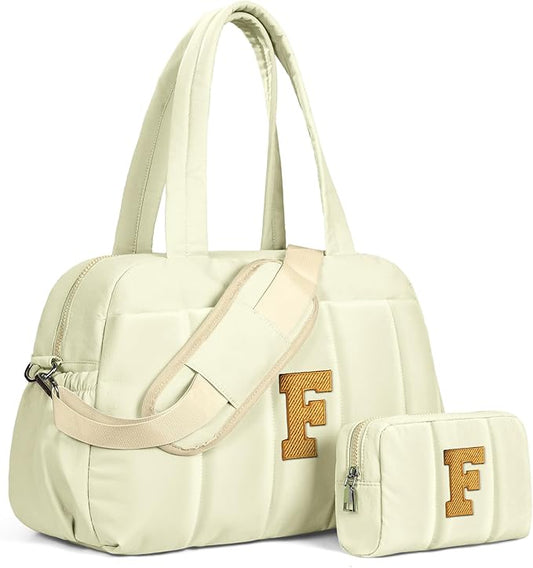 Duffle Bag for Travel Women, Travel Bags，Bridesmaid Gifts-Initial Overnight Bag with Wet Pocket，Lightweight Weekender Bags Personalized Gym Tote with Makeup Pouch