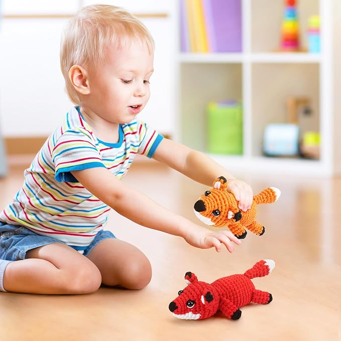 Crochet Kit for Beginners - 2 PCS Fox Crochet Kits with Step-by-Step Video Tutorials, Beginner Crochet Kit for Adults, Crochet Animal Kit for Kids, Crochet Fox Set (Orange & Red)