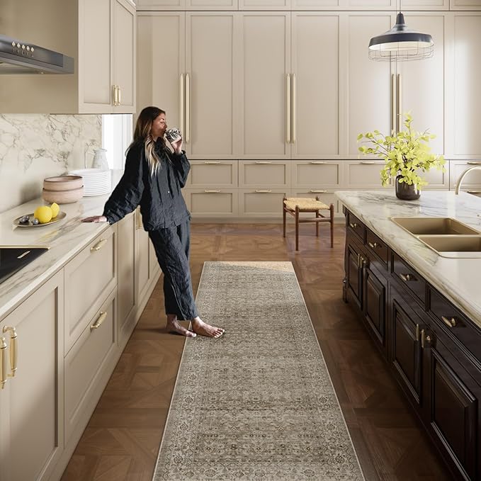 Machine Washable Kitchen Runner Rugs: 2'6"x8' Hallway Rug Stain Resistant Non Slip Low Pile Soft Carpet Runners for Hallways Indoor Entryway Kitchen Laundry Room Bedroom Bathroom Farmhouse