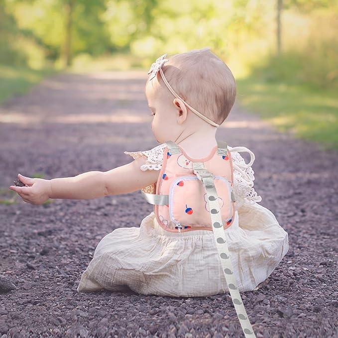 Accmor Toddler Harness Leash, Collapsible Cute Rabbit Kids Leash + Anti Lost Wrist Link for Outdoor Travel, Soft Child Walking Harness Tether Wristband Assistant Strap Belt Protector for Baby Girls