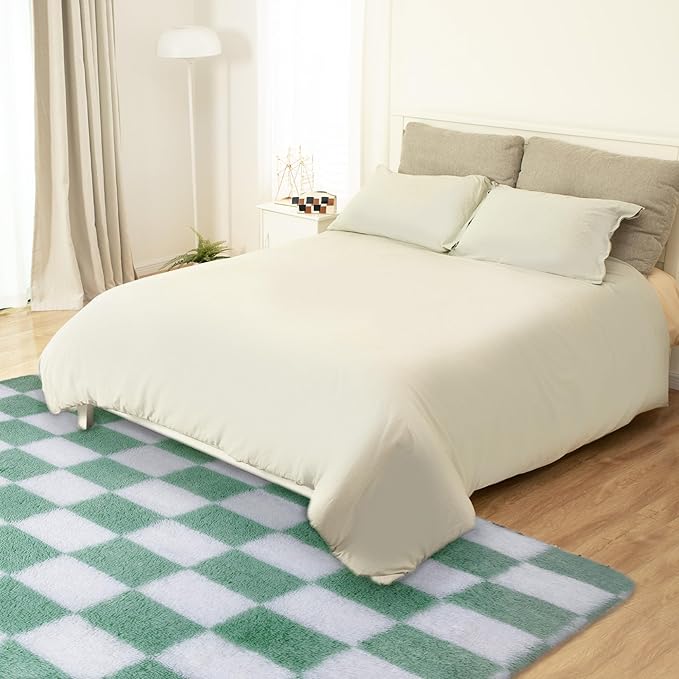 Super Soft Rug for Bedroom, 8x10 ft Sage Green and White Area Rug Classic Checkered Shaggy Anti-Skid High Pile Soft Fluffy Rug Fuzzy Carpet for Living Room Bedroom Kids Room Nursery, Dorm