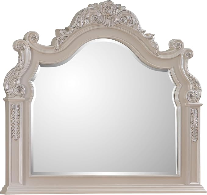 First of a Kind Santa Monica Traditional 4 Piece King Bedroom Set - Image 5