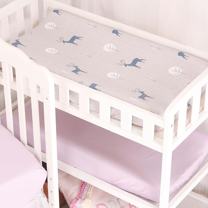 CaSaJa 4-Piece Crib Bedding Set for Boys and Girls, Nursery Baby Bedding Set Including Quilted Comforter with Fitted Crib Sheet and Changing Pad Covers, Reversible Quilt Design, Reindeer Forest