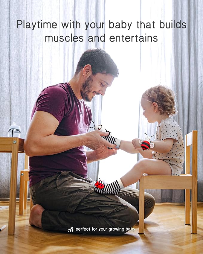 Infinno High Contrast Baby Toys Infant Rattle Socks and Wristband Set, Ideal Baby Sensery Toy Gifts for Newborn 0-12 Months, Perpect Black and White Toys for Boys and Girls As Baby Shower Gifts