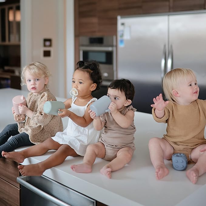 mushie Trainer Sippy Cup | Made in Denmark | Leak Resistant Twist-Off Lid & Handles | 6 Months + (Cloud)