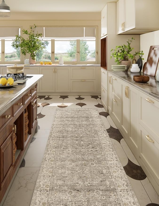 Washable Kitchen Rug Runners for Hallways: 2'6"x8' Bedroom Runner Rug Non Slip Low-Pile Stain Resistant Soft Indoor Floor Carpet Runner for Indoor Entryway Hallways Kitchen Laundry Room Farmhouse