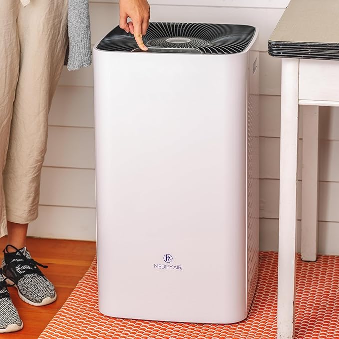 Medify MA-112 UV Light Air Purifier with True HEPA H14 Filter | 4,455 ft² Coverage in 1hr for Wildfires Smoke, Odors, Pollen, Pets | Removal to 0.1 Microns | White, 1-Pack