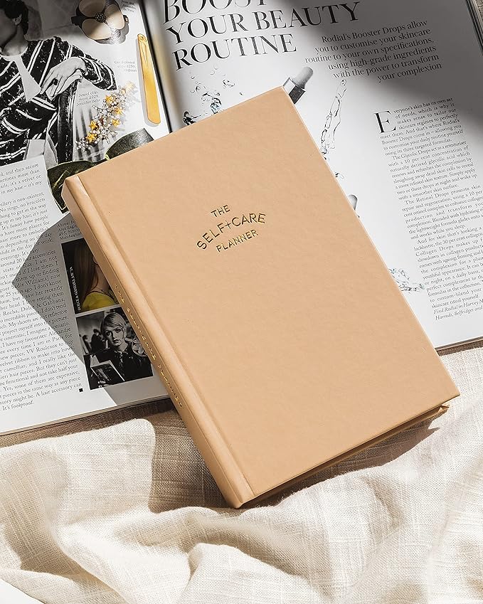 Self Care Planner by epic self - Undated Wellness Planner, 48 Weeks - Self-Love, and Habit Tracker for Women - Prioritize Your Well-being in 2024 - Daily & Weekly Reflection Pages