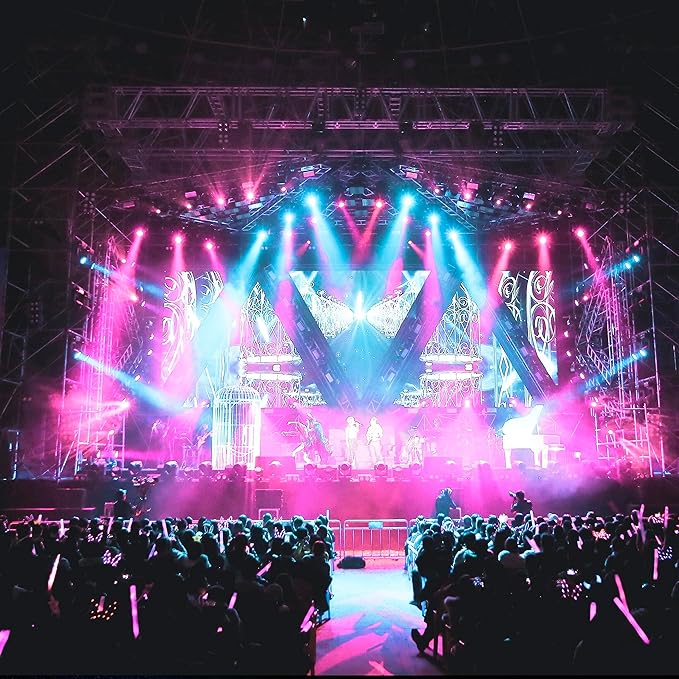 Glow Fever Glow in The Dark Sticks - 100 ct 6" Glow Sticks Bulk Party Pack with End Caps & Lanyards - Glow Party Favors for Concert, Festival, & Wedding Neon Light Sticks by Party Dragon, Green