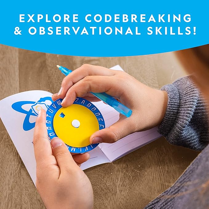 National Geographic Spy Science Kit - Kids Spy Activity Set, Complete 10 Secret Missions with Gadgets for Kids and Gear, Detective Kit, Science Kits, Pretend Play, Spy Halloween Costume